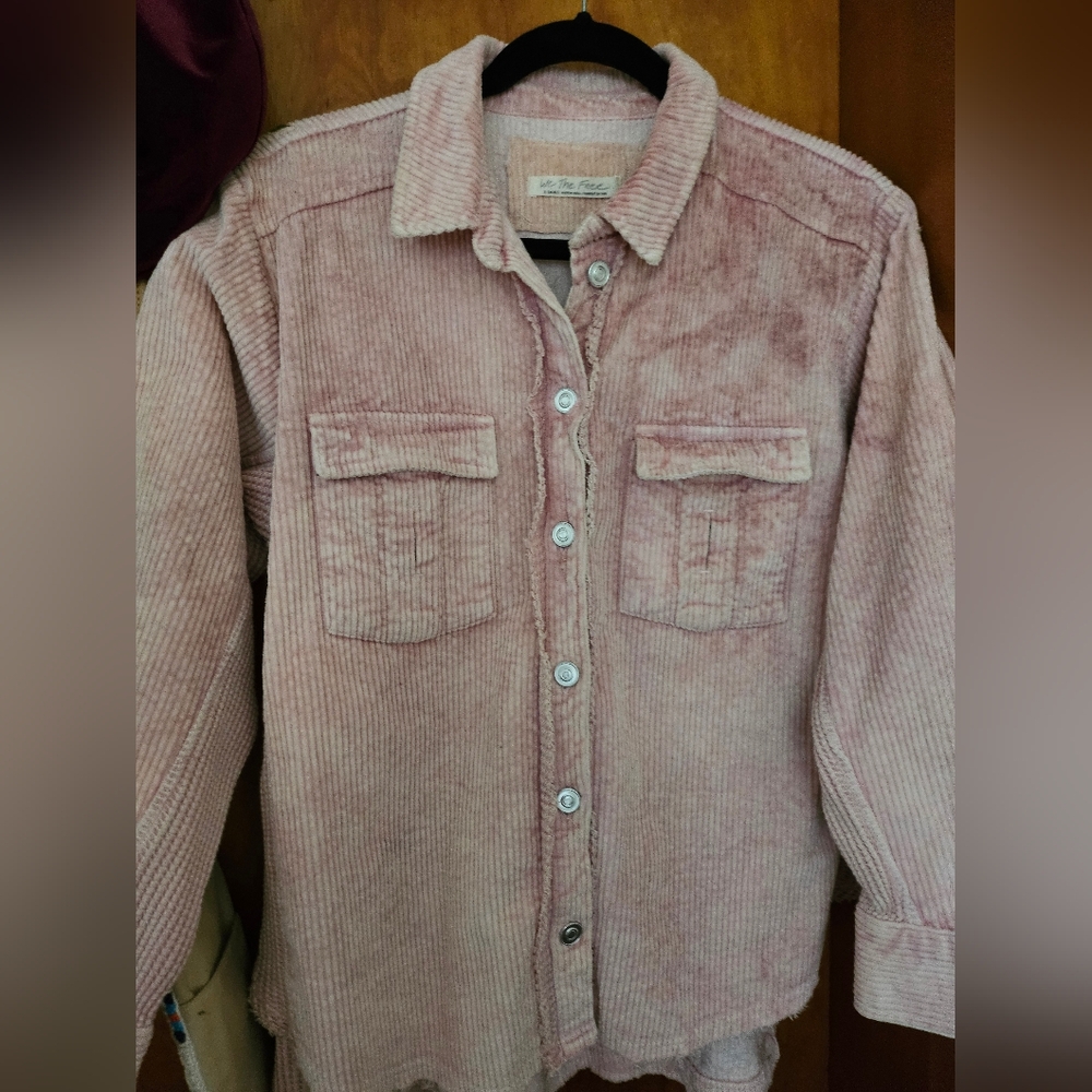 Free People 🌸Embroidered Button-Up Shirt in♡Pink NWOT